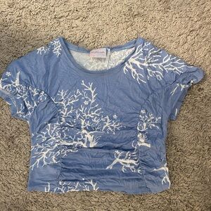Urban Outfitters Blue and White Coral Print Top
